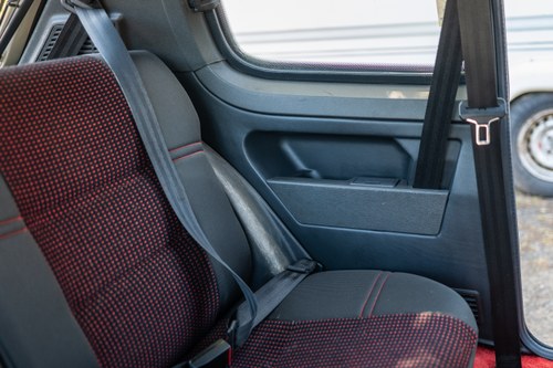 1990 Peugeot 205 GTI 1.6 Phase 1 For Sale (picture 92 of 247)