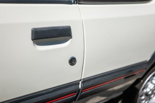 1990 Peugeot 205 GTI 1.6 Phase 1 For Sale (picture 141 of 247)