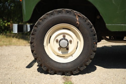 1966 Land Rover Series IIA 88” à vendre (picture 16 of 202)