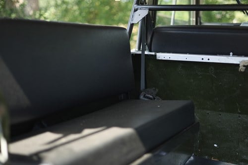 1966 Land Rover Series IIA 88” à vendre (picture 76 of 202)