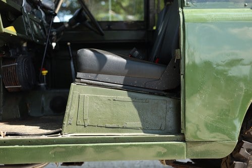 1966 Land Rover Series IIA 88” à vendre (picture 71 of 202)