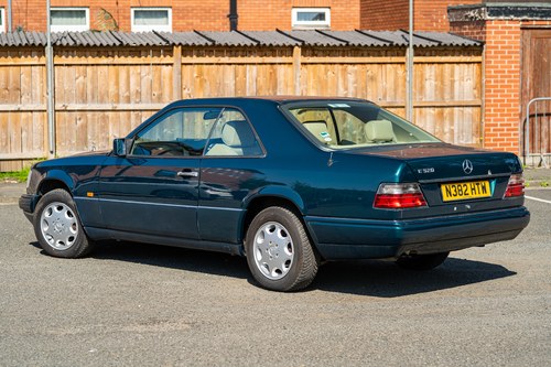 1995 Mercedes-Benz C124 E320 Coupe à vendre (picture 7 of 101)