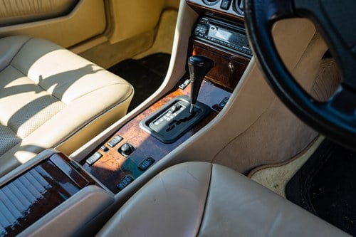 1995 Mercedes-Benz C124 E320 Coupe à vendre (picture 17 of 101)