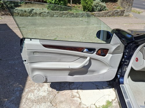 2002 Mercedes-Benz A208 CLK320 zum Verkauf (Bild 13 von 53)