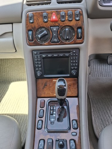 2002 Mercedes-Benz A208 CLK320 zum Verkauf (Bild 9 von 53)