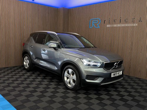2019 Volvo XC40 2.0 T4 Momentum Auto AWD Euro 6 (s/s) 5dr A vendre