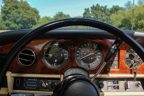 1984 Rolls-Royce Silver Spur Te koop (foto 47 van 143)