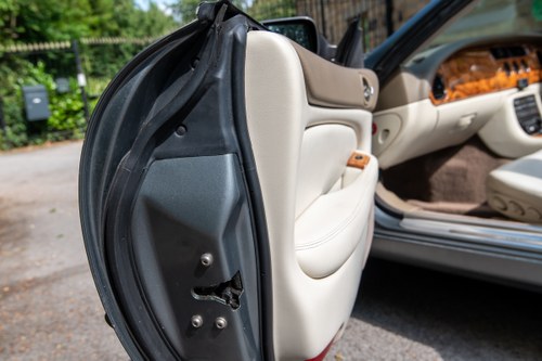 2003 Jaguar XK8 Convertible Auto Te koop (foto 49 van 152)