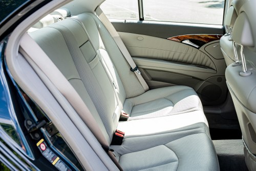 2003 Mercedes-Benz E500 (W211) till salu (bild 31 av 92)