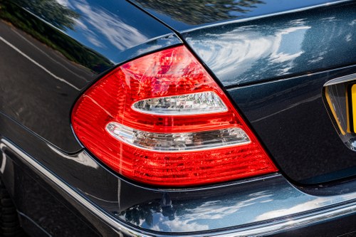 2003 Mercedes-Benz E500 (W211) till salu (bild 70 av 92)