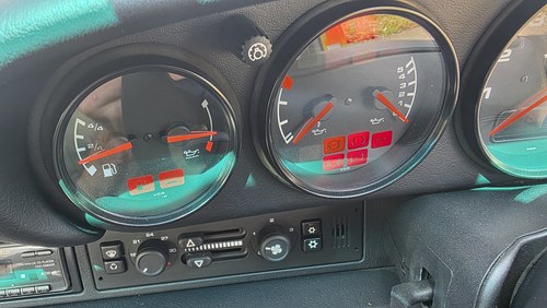 1995 Porsche 911 Carrera Tiptronic 993 Te koop (foto 37 van 144)