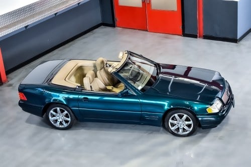 1998 Mercedes-Benz R129 SL500 Convertible 5,0L V8 In vendita (immagine 19 di 111)