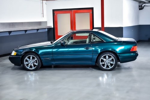 1998 Mercedes-Benz R129 SL500 Convertible 5,0L V8 In vendita (immagine 40 di 111)