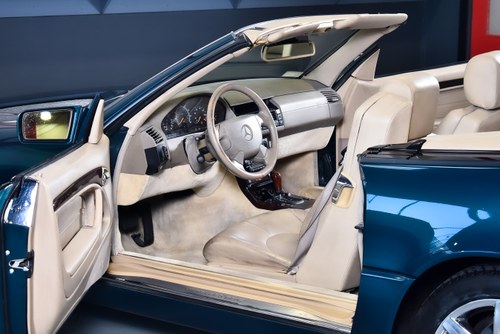 1998 Mercedes-Benz R129 SL500 Convertible 5,0L V8 In vendita (immagine 48 di 111)