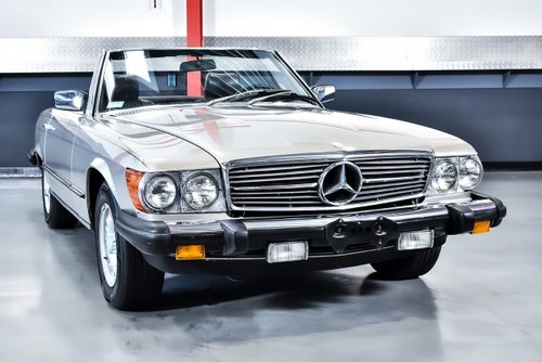 1985 Mercedes-Benz R107 380SL Convertible 3,8L V8 (68k miles) zum Verkauf (Bild 9 von 116)