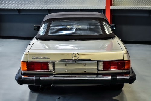 1985 Mercedes-Benz R107 380SL Convertible 3,8L V8 (68k miles) zum Verkauf (Bild 28 von 116)