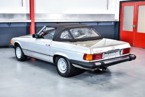 1985 Mercedes-Benz R107 380SL Convertible 3,8L V8 (68k miles) zum Verkauf (Bild 29 von 116)