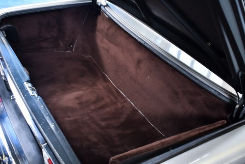 1985 Mercedes-Benz R107 380SL Convertible 3,8L V8 (68k miles) zum Verkauf (Bild 61 von 116)