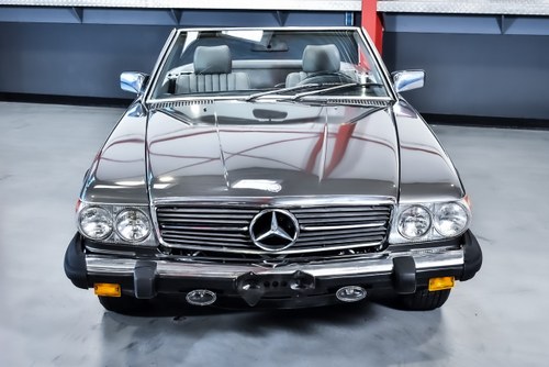 1984 Mercedes-Benz R107 380SL Convertible 3,8L V8 zum Verkauf (Bild 2 von 102)