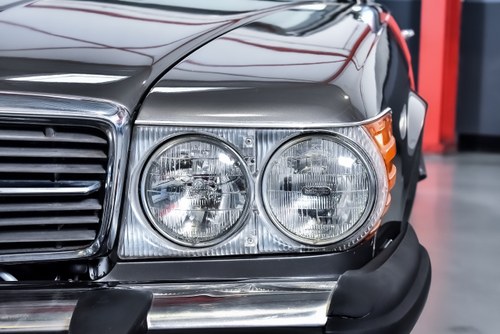 1984 Mercedes-Benz R107 380SL Convertible 3,8L V8 zum Verkauf (Bild 68 von 102)