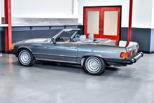 1984 Mercedes-Benz R107 380SL Convertible 3,8L V8 zum Verkauf (Bild 23 von 102)