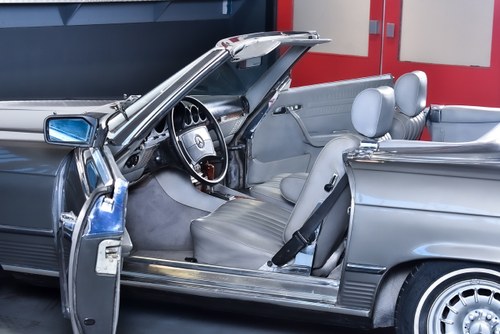 1984 Mercedes-Benz R107 380SL Convertible 3,8L V8 zum Verkauf (Bild 40 von 102)