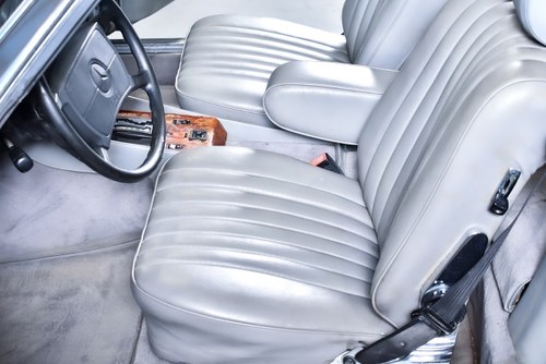 1984 Mercedes-Benz R107 380SL Convertible 3,8L V8 zum Verkauf (Bild 41 von 102)