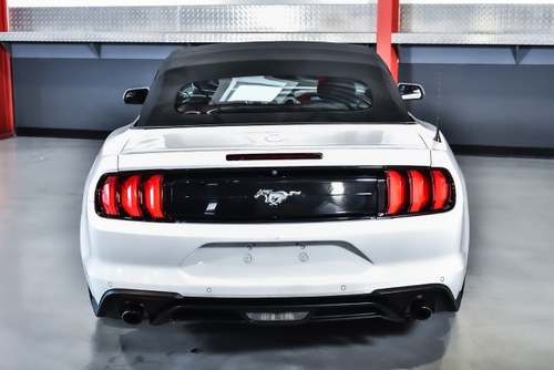 2018 Ford Mustang Convertible 2,3L I4 En venta (imagen 13 de 87)