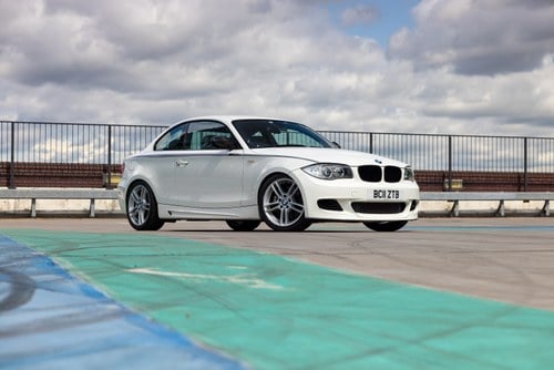 2011 BMW E82 135i En venta (imagen 11 de 211)