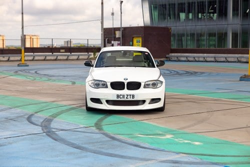 2011 BMW E82 135i En venta (imagen 4 de 211)