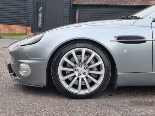 2004 Aston Martin V12 Vanquish For Sale (picture 17 of 35)