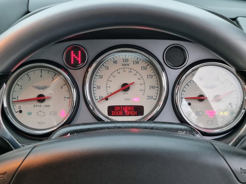 2004 Aston Martin V12 Vanquish For Sale (picture 14 of 35)