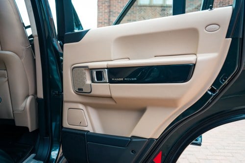 2012 Land Rover Range Rover 4.4L TDV8 Westminster zum Verkauf (Bild 28 von 144)