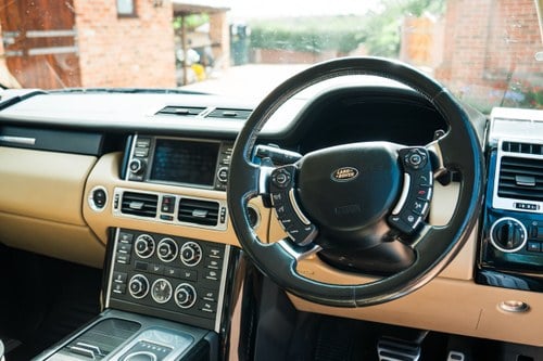 2012 Land Rover Range Rover 4.4L TDV8 Westminster zum Verkauf (Bild 33 von 144)