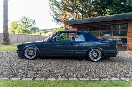 1990 BMW E30 325i M Technic II Convertible with Air Ride à venda (imagem 25 de 114)