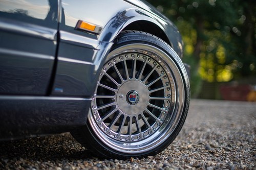 1990 BMW E30 325i M Technic II Convertible with Air Ride à venda (imagem 72 de 114)