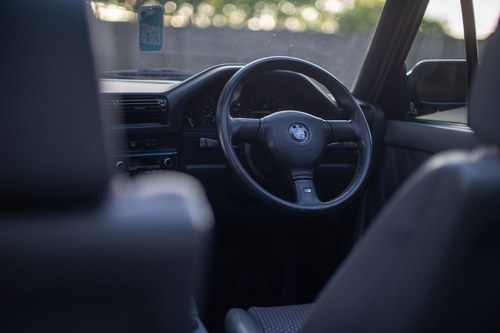 1990 BMW E30 325i M Technic II Convertible with Air Ride à venda (imagem 50 de 114)