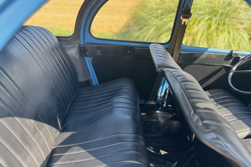 1976 Citroën 2CV6 zum Verkauf (Bild 15 von 25)