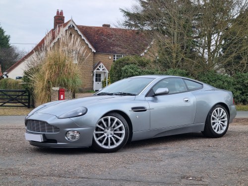 2004 Aston Martin V12 Vanquish For Sale (picture 1 of 35)