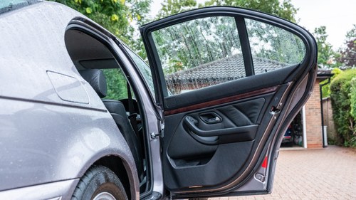 2000 BMW 525iSE Auto (E39) In vendita (immagine 76 di 250)