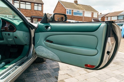 1998 Jaguar XK8 (X100) zum Verkauf (Bild 31 von 150)