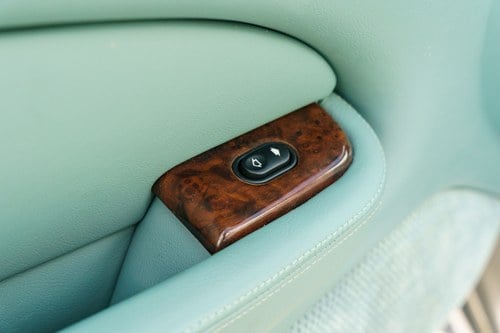 1998 Jaguar XK8 (X100) zum Verkauf (Bild 37 von 150)