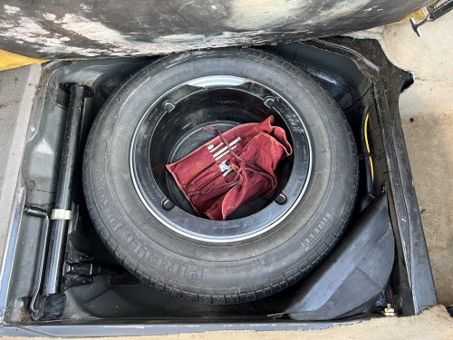 1986 Mercedes-Benz W126 560SEC Te koop (foto 55 van 192)