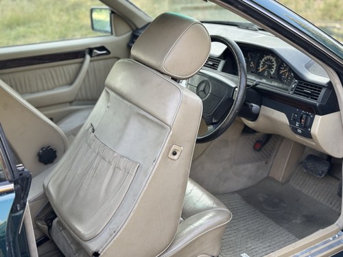 1997 Mercedes-Benz A124 E220 Cabriolet zum Verkauf (Bild 55 von 116)