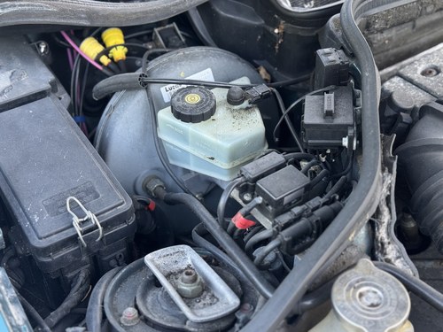 1997 Mercedes-Benz A124 E220 Cabriolet zum Verkauf (Bild 109 von 116)