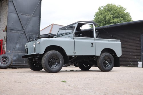 1963 Land Rover Series IIA 88" zum Verkauf (Bild 14 von 122)