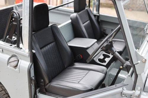 1963 Land Rover Series IIA 88" zum Verkauf (Bild 25 von 122)