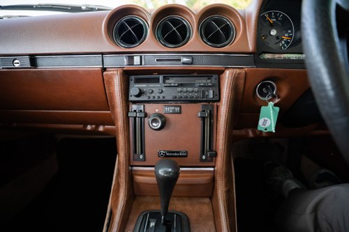 1975 Mercedes-Benz R107 450SL For Sale (picture 32 of 74)