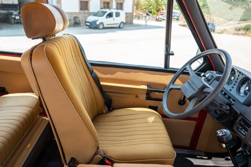 1982 Land Rover Range Rover 3.5 3dr à venda (imagem 23 de 172)