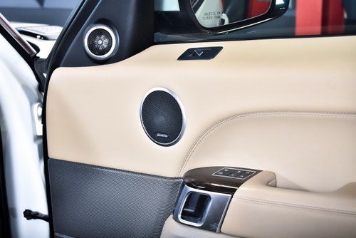 2016 Range Rover Sport 3,0L V6 HSE till salu (bild 45 av 95)